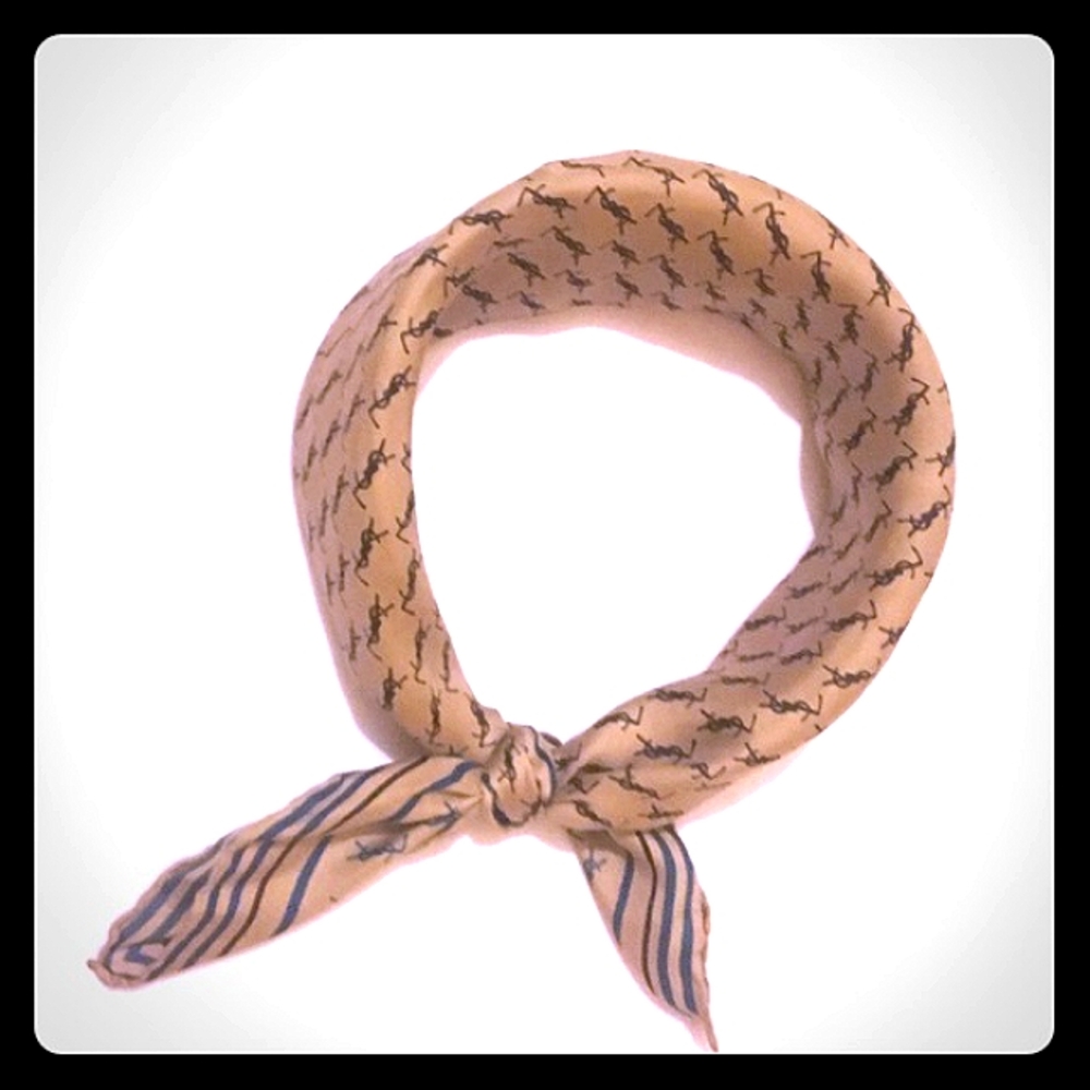 📌Sold locally📌YSL vintage scarf